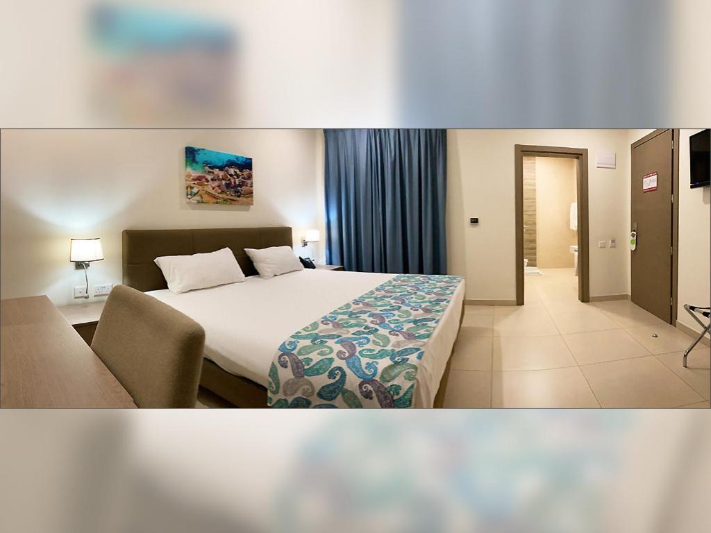 Kennedy Nova 4*